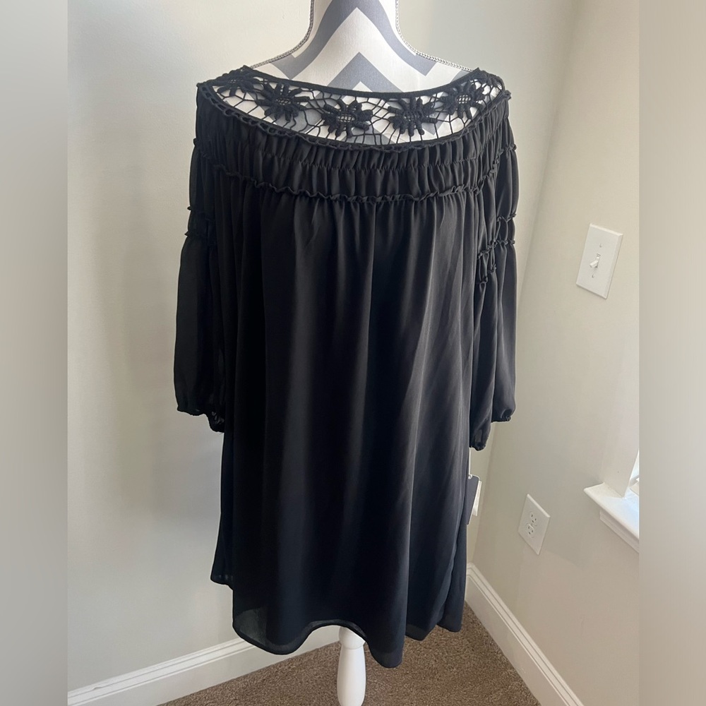 NWT Halo Dress - Size Large